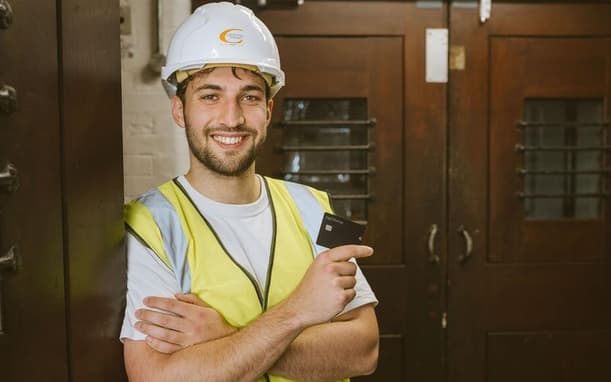 Builder Holding Capital On Tap Business Credit Card (1) Min